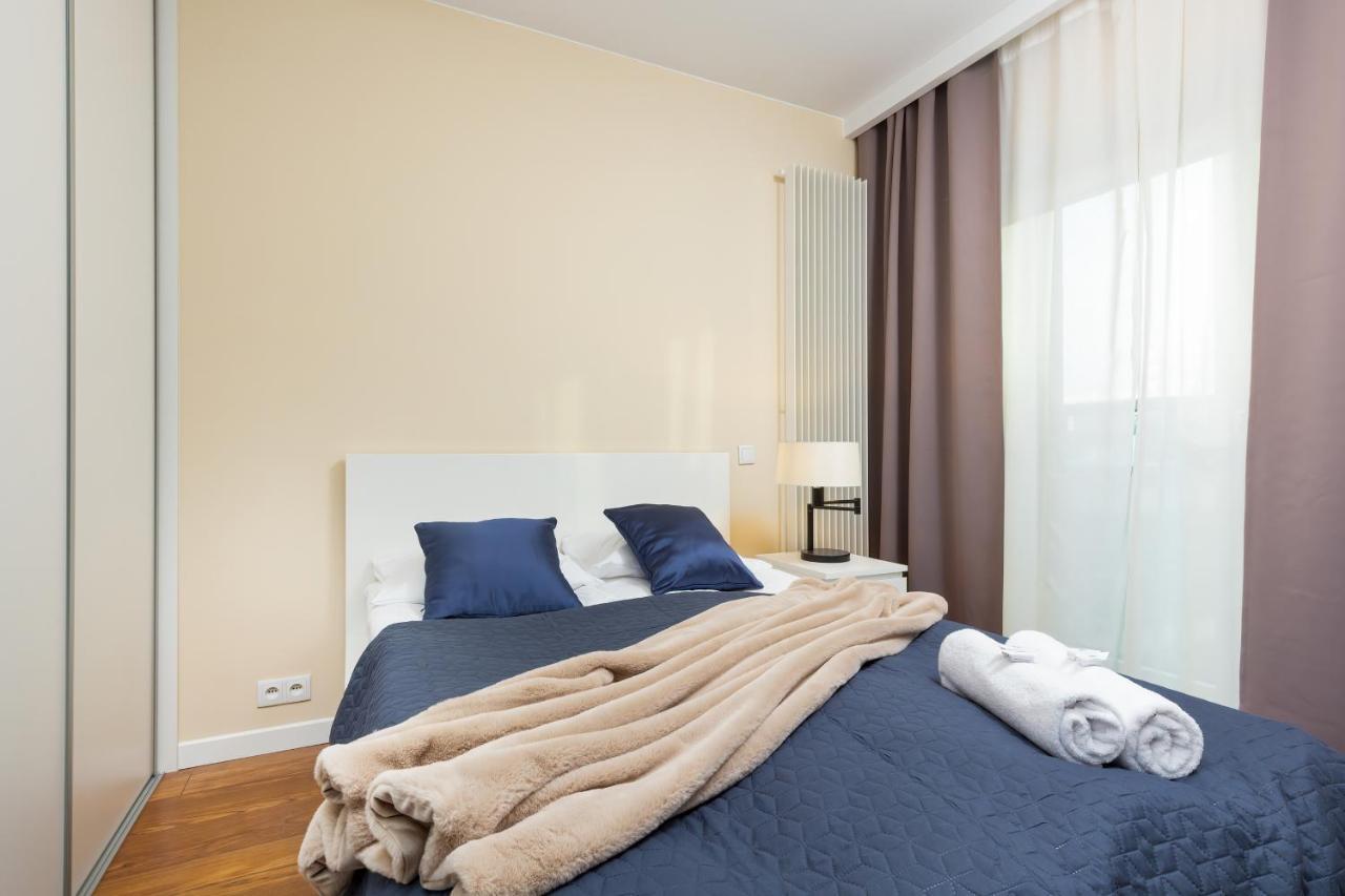 Royal City Center Mennica Residence By Noclegi Renters Varsovia Exterior foto